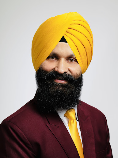 Amrit Dhaliwal, Intero Real Estate Services — Real Estate Agent in Milpitas, CA