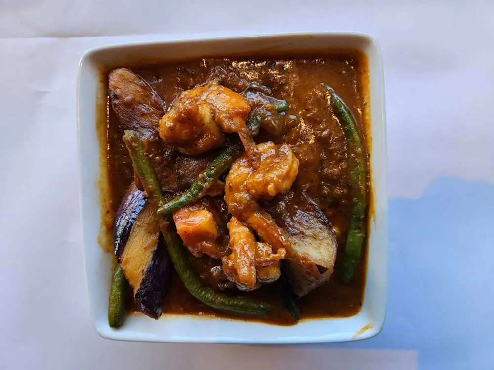 Asam Prawn 亞三小蝦 at Banana Leaf