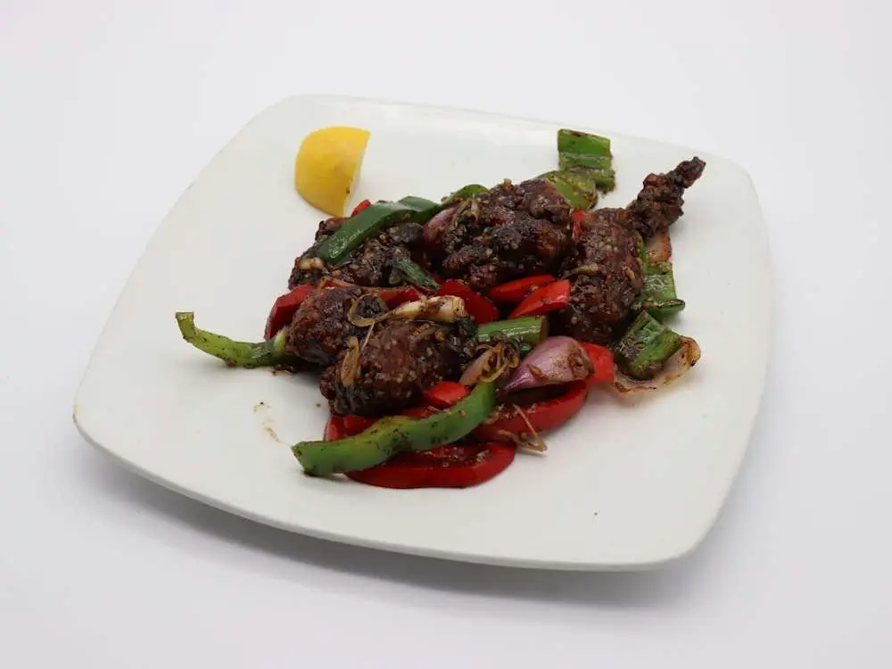 Nyonya Shaking Beef at Banana Leaf