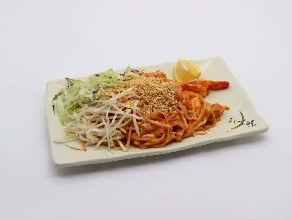 Veggie Pahd Thai 素太果條 at Banana Leaf