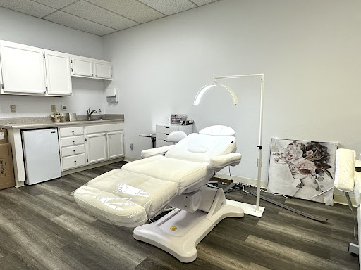 Beauty Lounge — Beauty Salon in Milpitas, CA