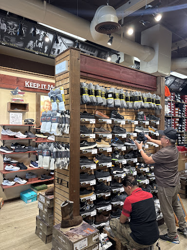 Beck's Shoes — Shoe Store in Milpitas, CA