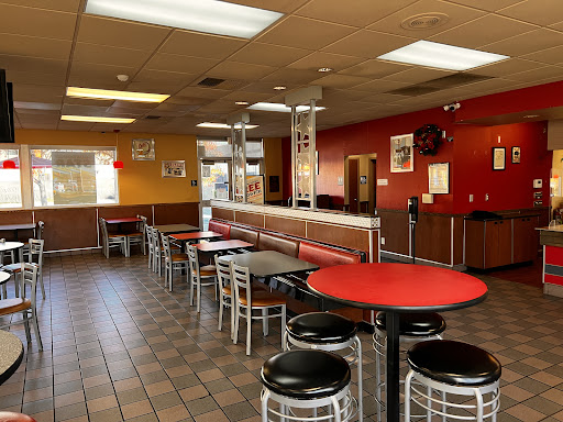 Carl's Jr. — Fast Food Restaurant in Milpitas, CA
