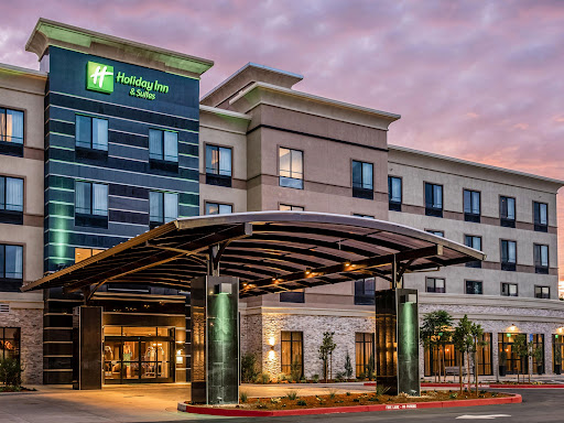 Holiday Inn & Suites Silicon Valley - Milpitas by IHG — Hotel in Milpitas, CA