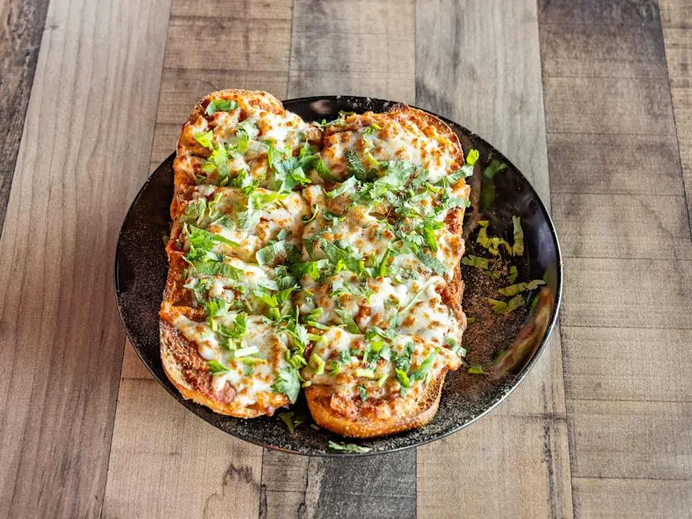 Curry Bread at Parktown Pizza Company