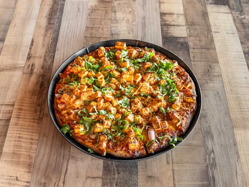 Shahi Paneer Pizza at Parktown Pizza Company