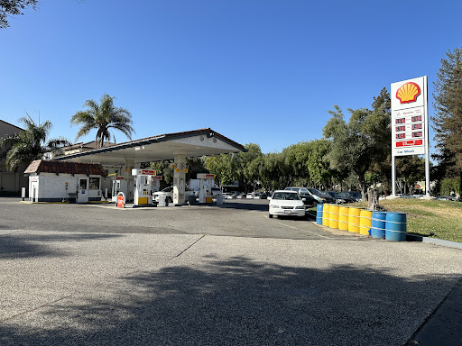Shell — Gas Station in Milpitas, CA
