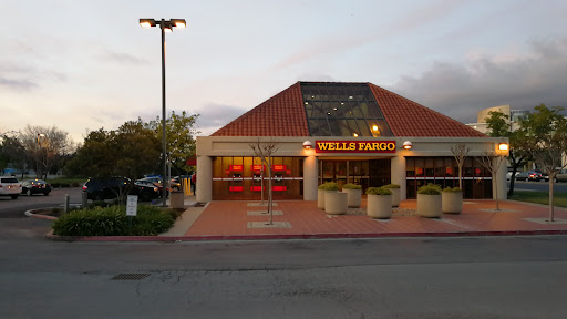Wells Fargo Bank — Bank in Milpitas, CA