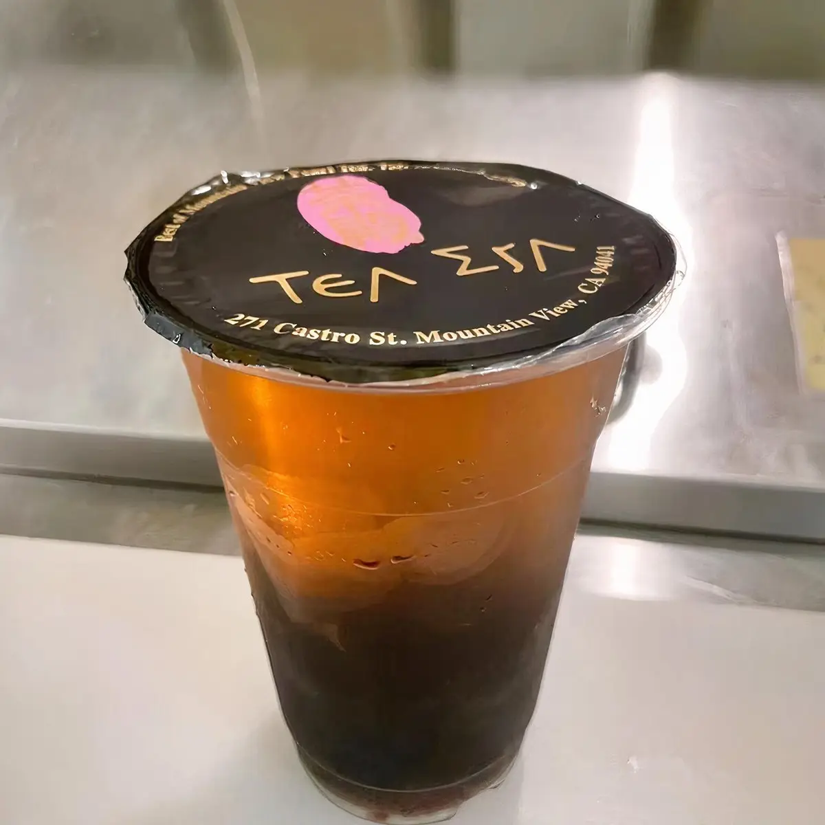 Roasted Oolong Flavored Tea at Tea Era