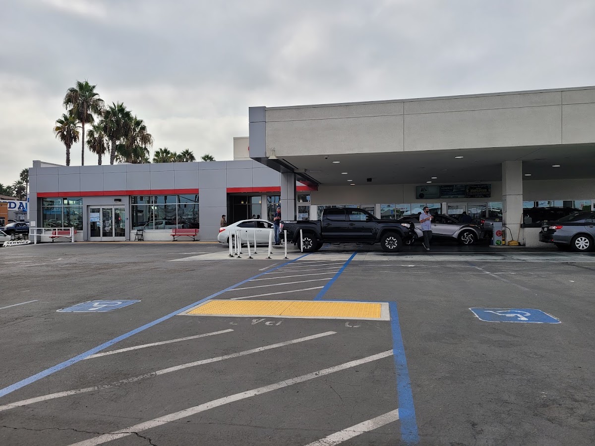 Dalton Toyota National City — Automotive in National City, CA