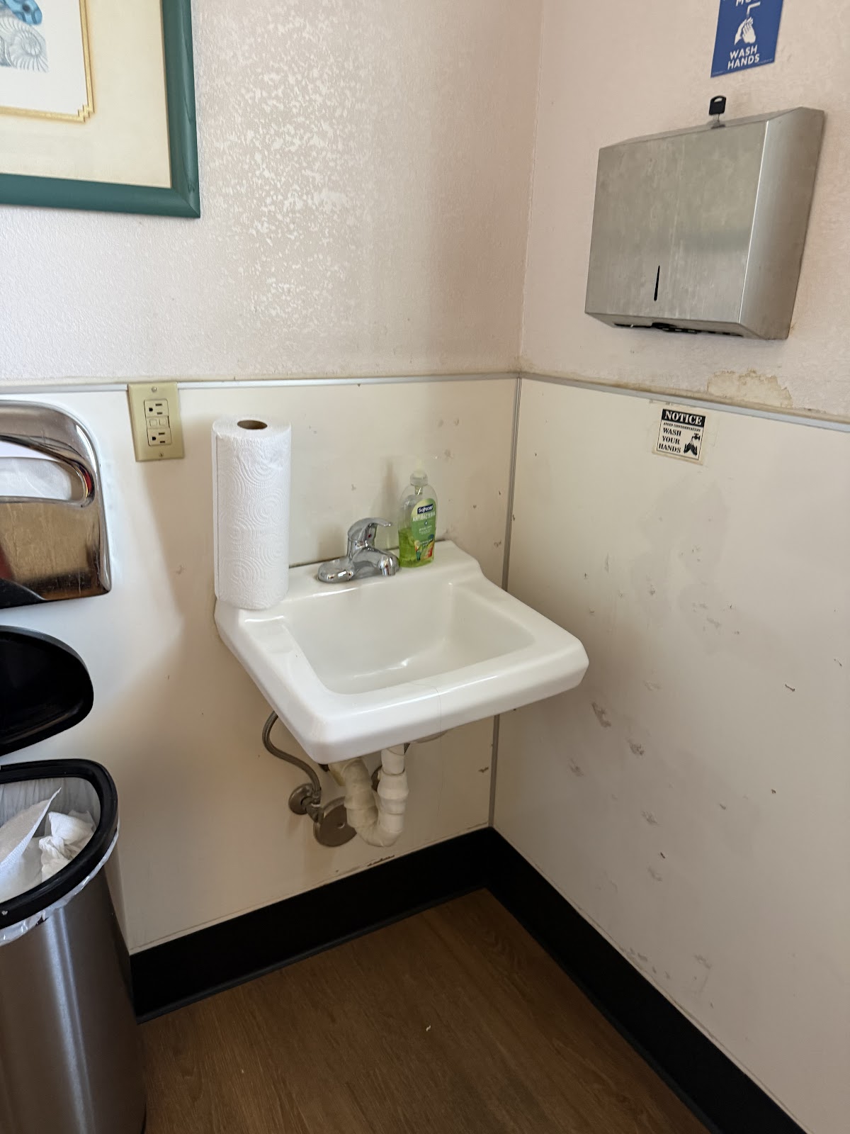 $69 cleaning, exam and X-rays at Healthy Smiles of Norwalk