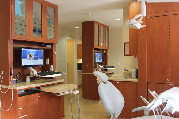 Wayne W. Lee DDS and Associates — General Dentist in San Bruno, CA