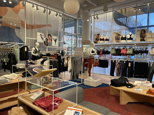 Nike San Ramon — Sporting Goods Store in San Ramon, CA