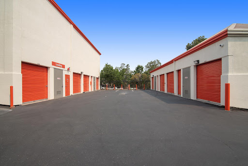 Public Storage — Self-Storage Facility in San Ramon, CA