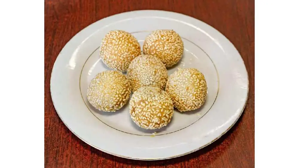 Sesame Ball(6) at Uncle Yu Restaurant