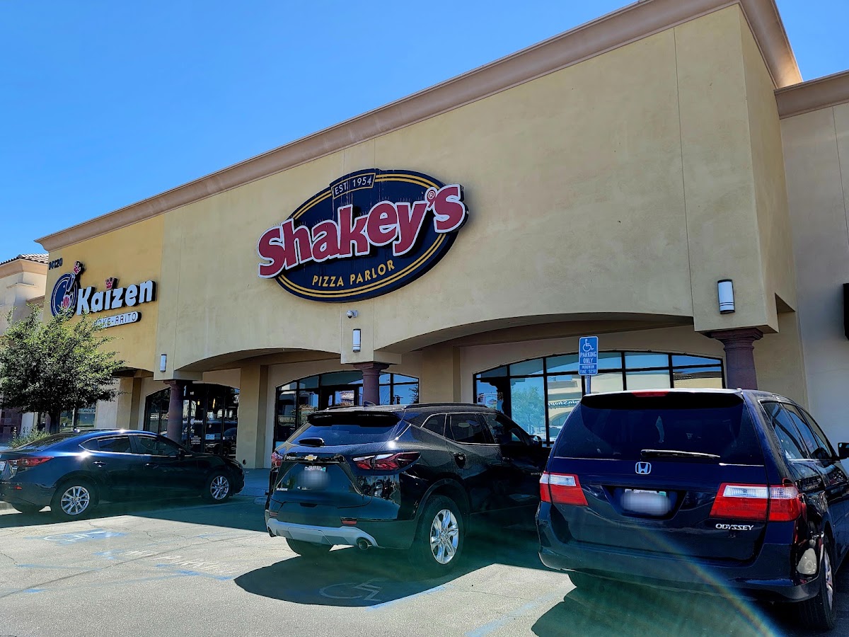 Shakey’s Pizza Parlor — Pizza Restaurant in Victorville, CA