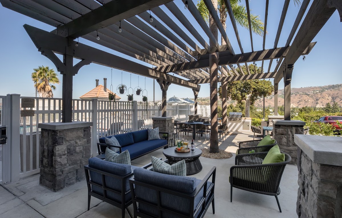 Sierra Lounge at Ayres Suites Yorba Linda — Hotel in Yorba Linda, CA