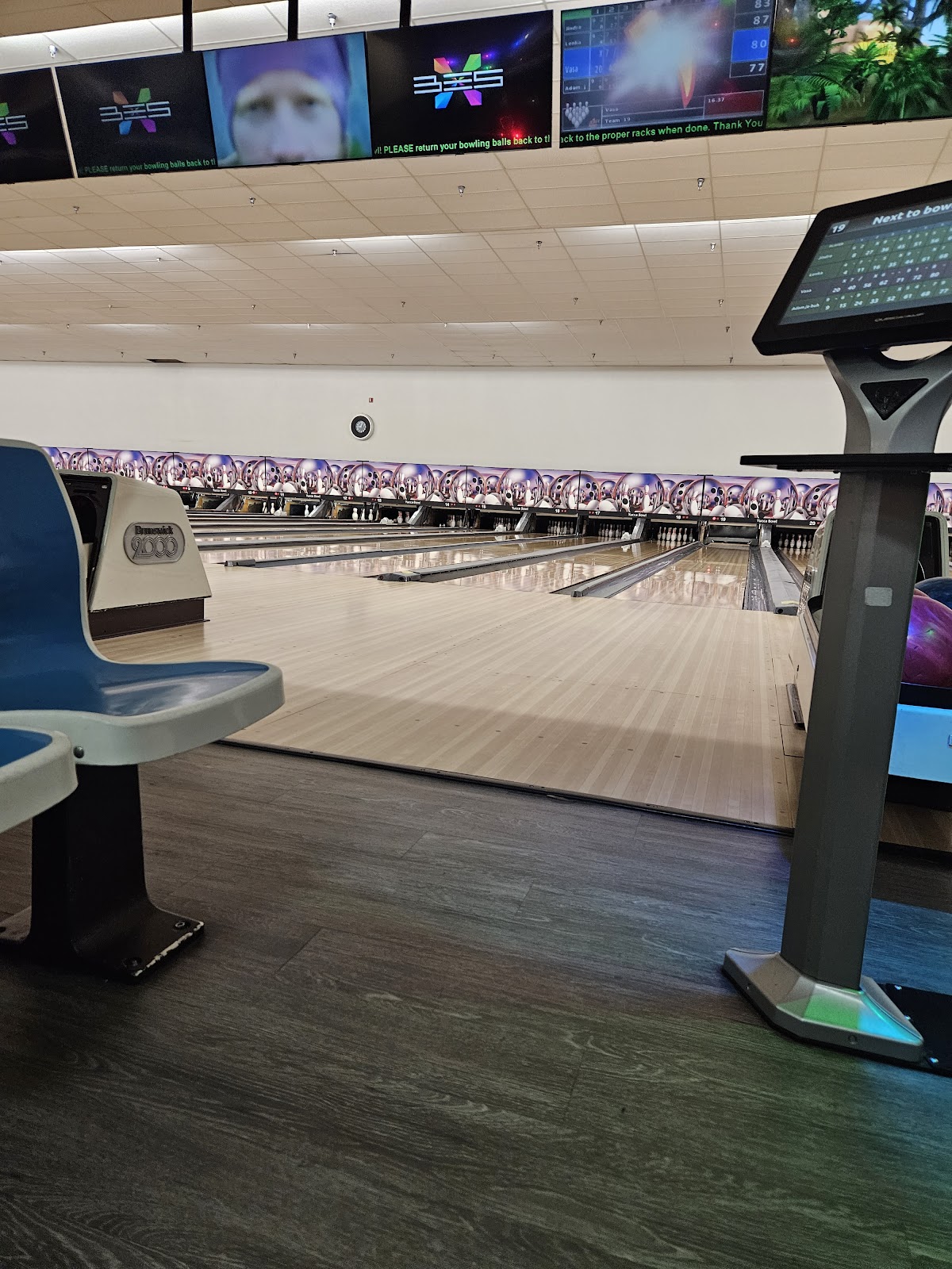 Yucca Bowl — Bowling Alley in Yucca Valley, CA (photo 2 of 3)