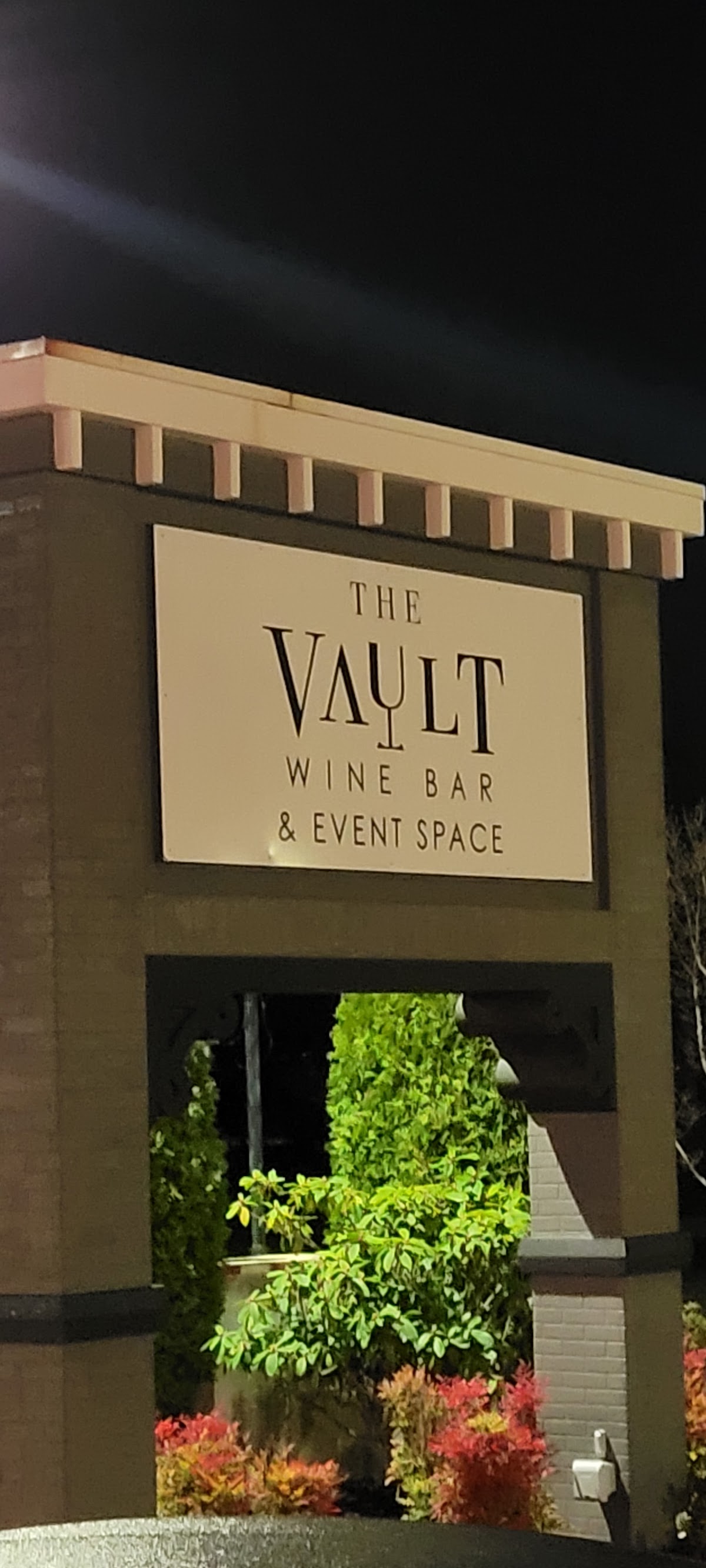 The Vault Wine Bar, Bistro & Event Space — in Blaine, WA (photo 3 of 3)